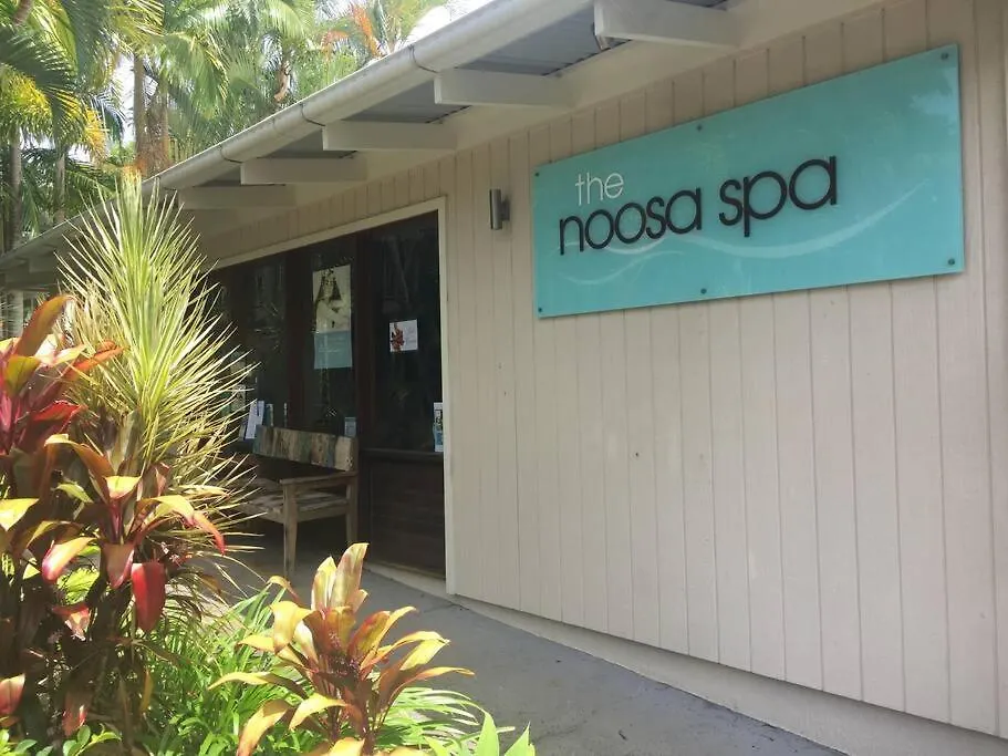 Apartament Serenity Style And Space In Tropical Surrounds Noosaville