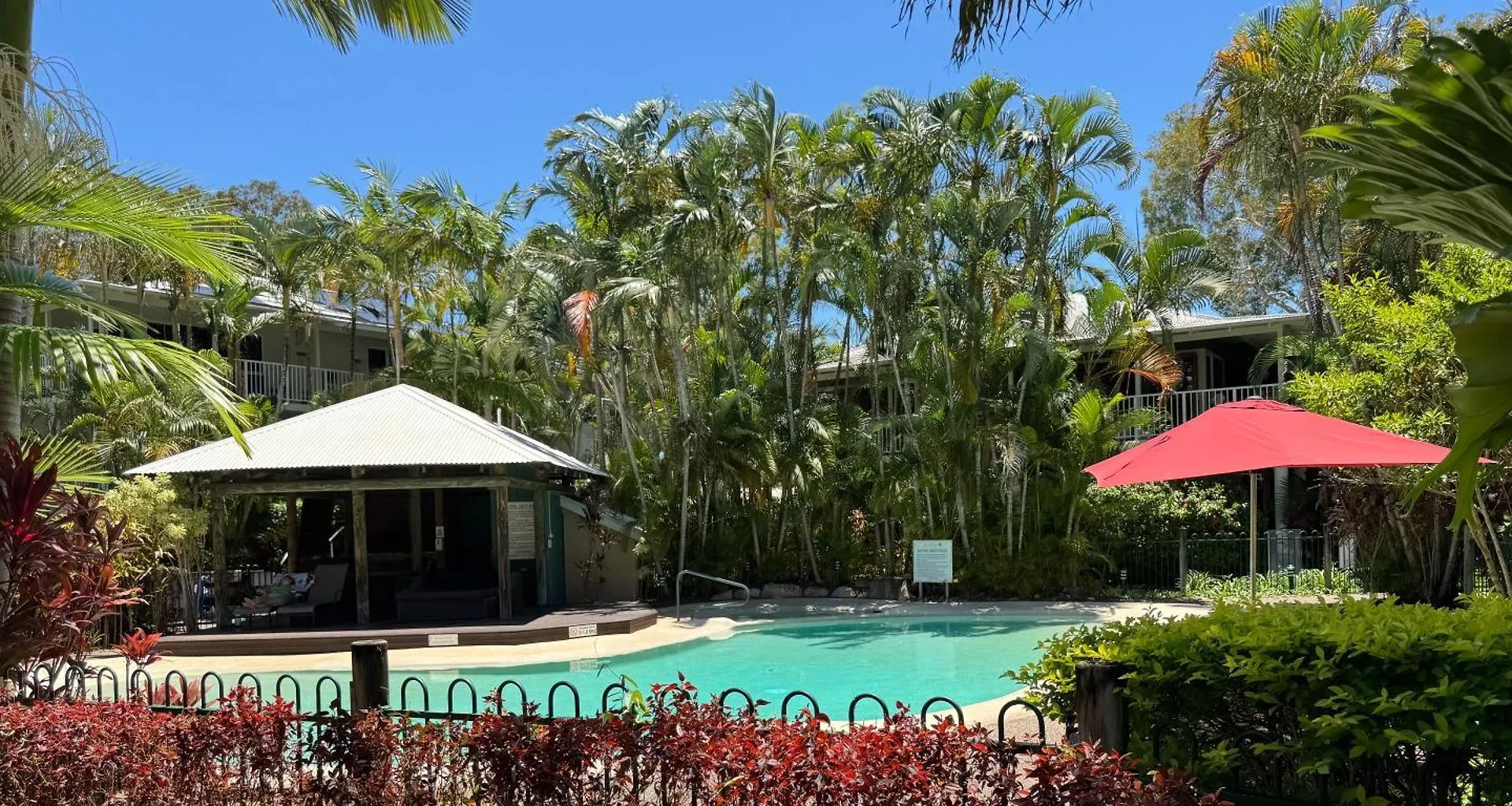Apartment Serenity Style And Space In Tropical Surrounds Noosaville